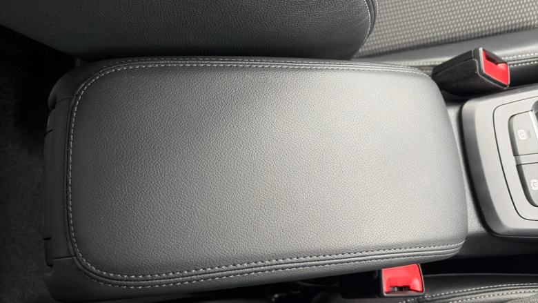 Audi Q2 35 TFSI S Line 5dr S Tronic Petrol Estate